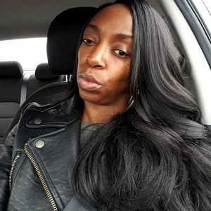 Meet your Posher, Latoya